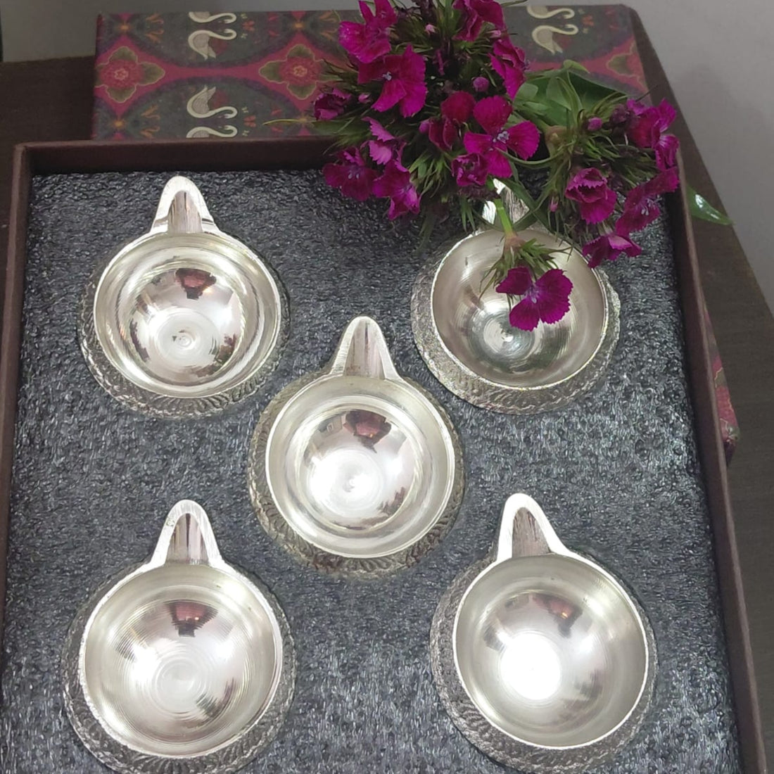 Brass Kuber Diya with silver finish - Set of 5- heavy weight