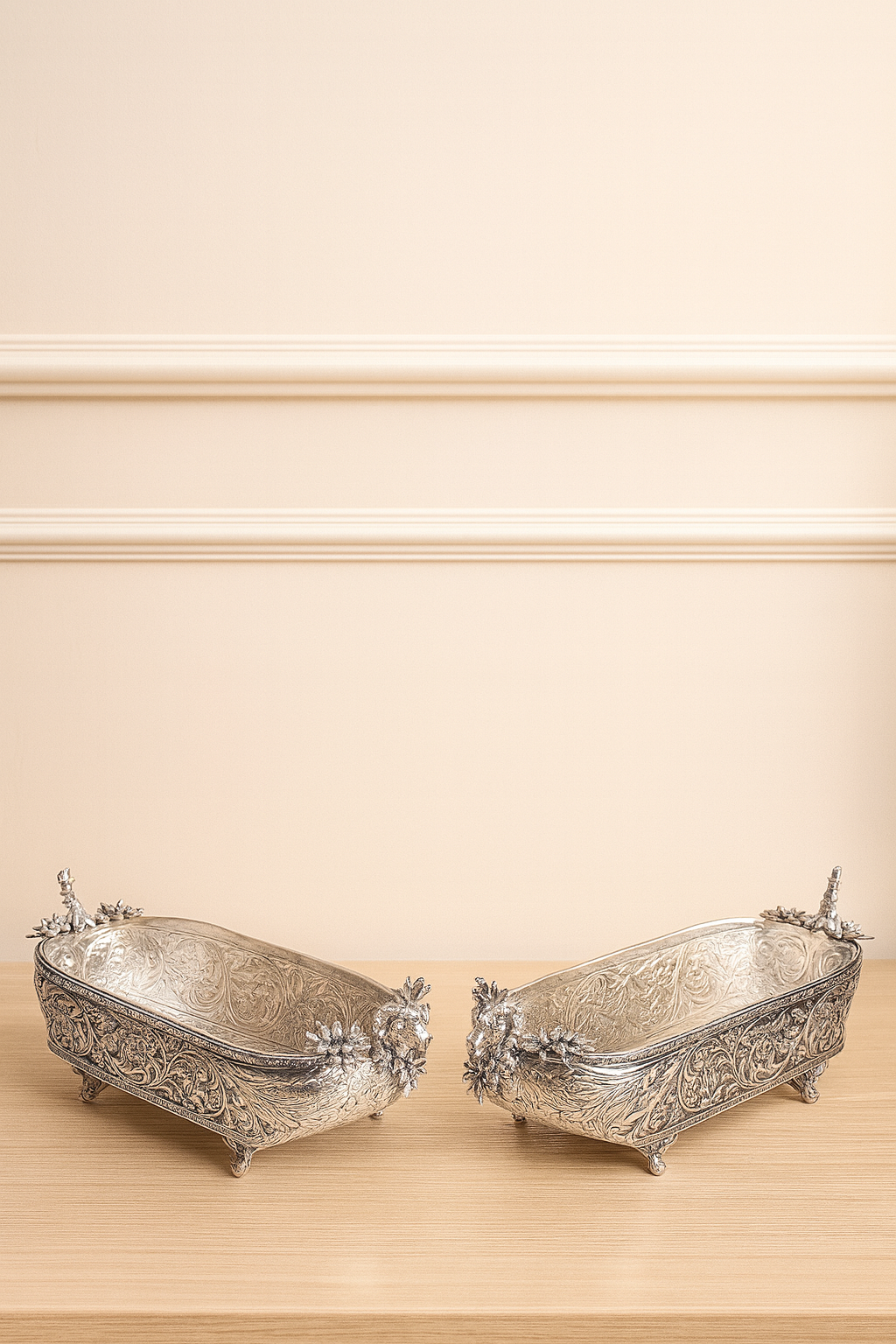 Pure Brass Handcrafted Bowl/Platter – Premium Dining & Serving Piece