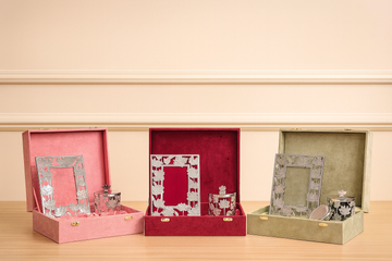 Premium Photo Frame with 2 Glass Jars in Velvet Gift Box – Elegant Home & Gift Set