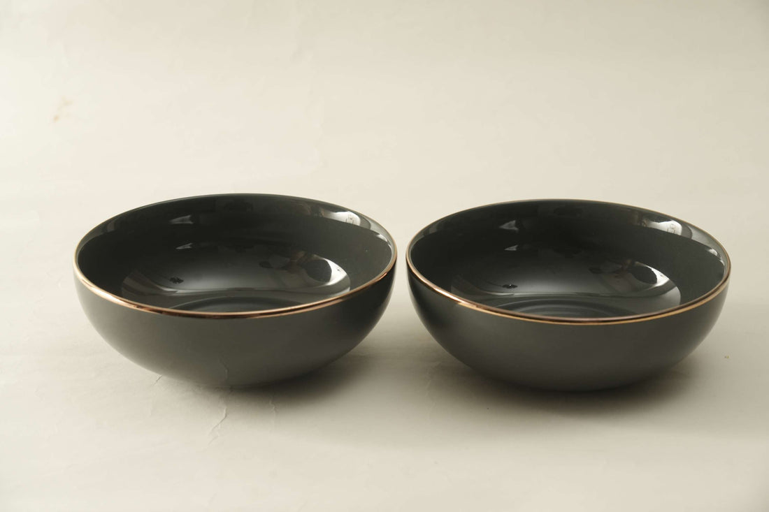 grey cermic bowl