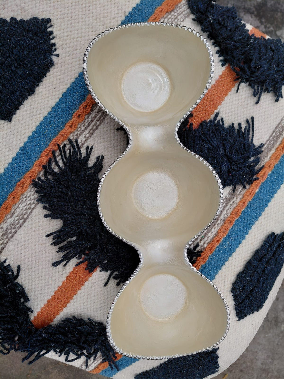 Pearl Enamel Finish Trio Bowl