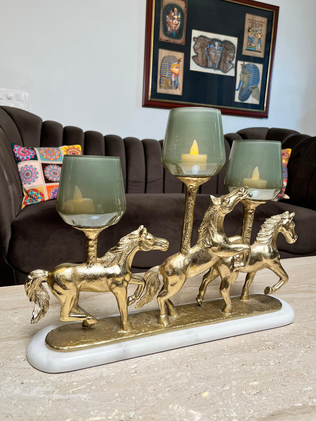 Royal Gallop Candle Stand – Luxury Horse-Inspired Metal Candle Holder for Premium Home Déc